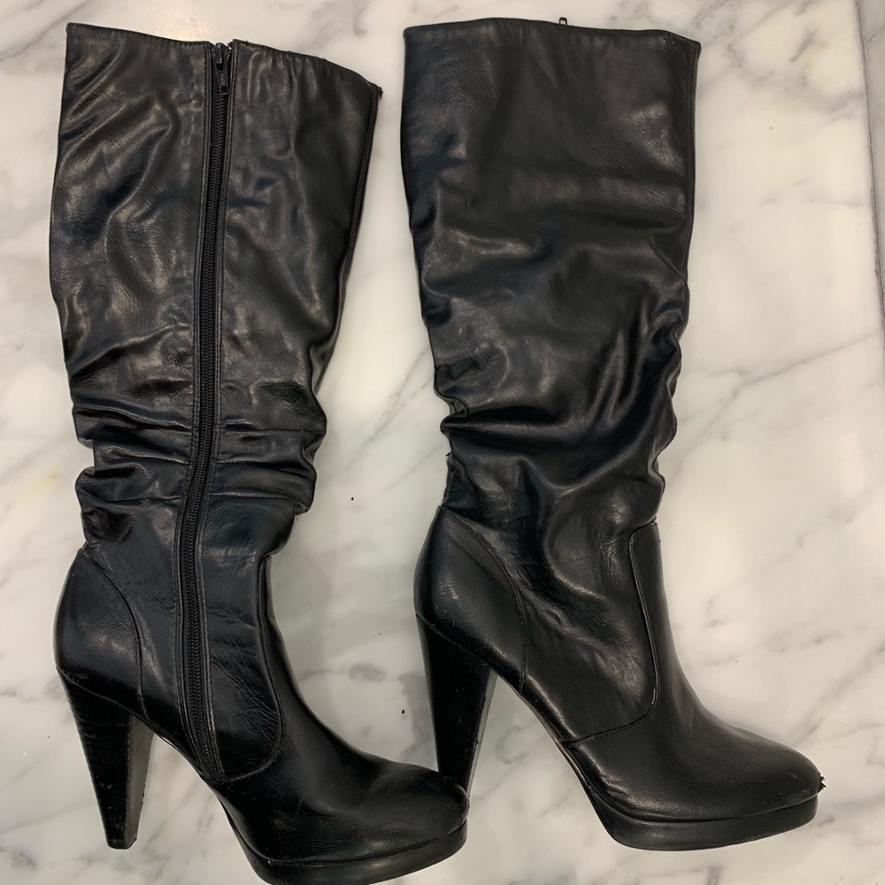 Michael Shannon black boots with heels